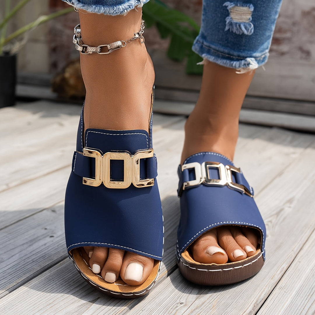 Capella | Effortless Style, All-Day Comfort