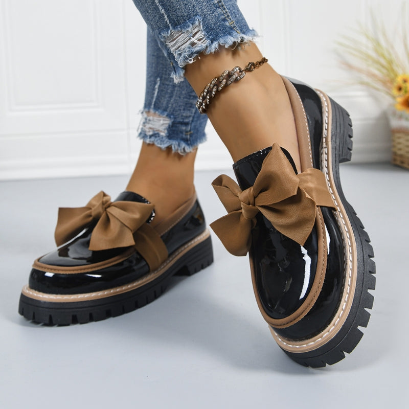 Lucente | Women's Bow Detail Patent Platform Loafers