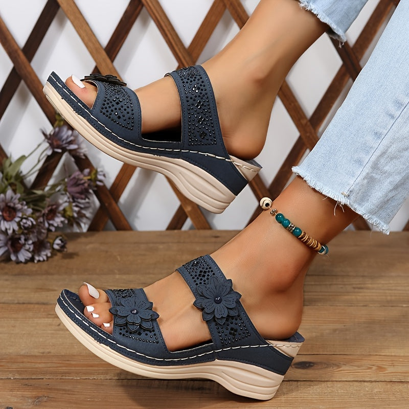 Delor™ | Floral Wedge Slides