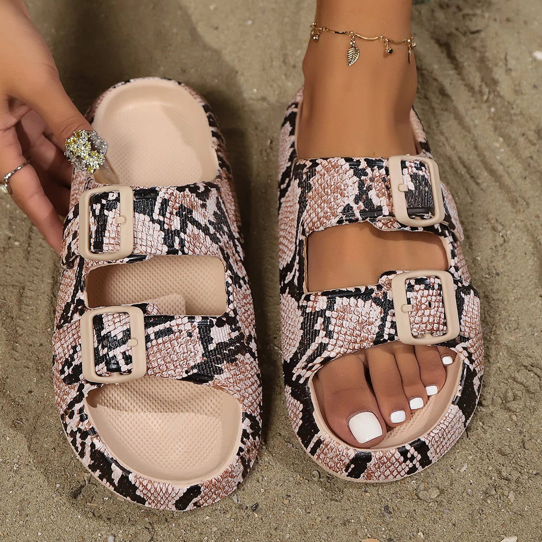 Zeze Double-Buckle Slide