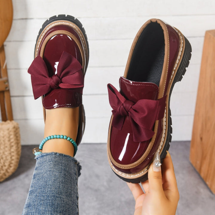 Lucente | Women's Bow Detail Patent Platform Loafers