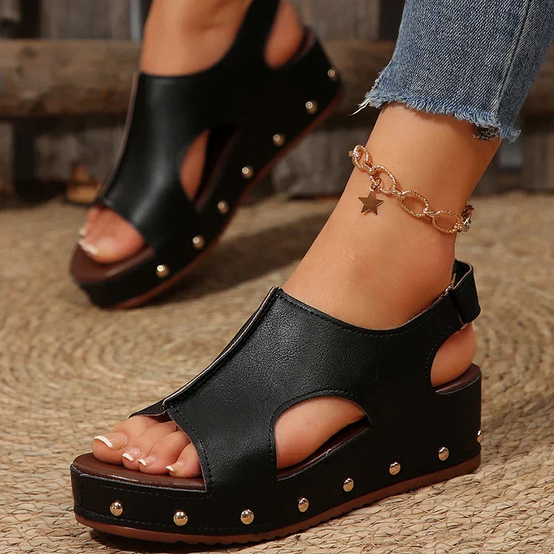 Lola™ | Platform Sandals