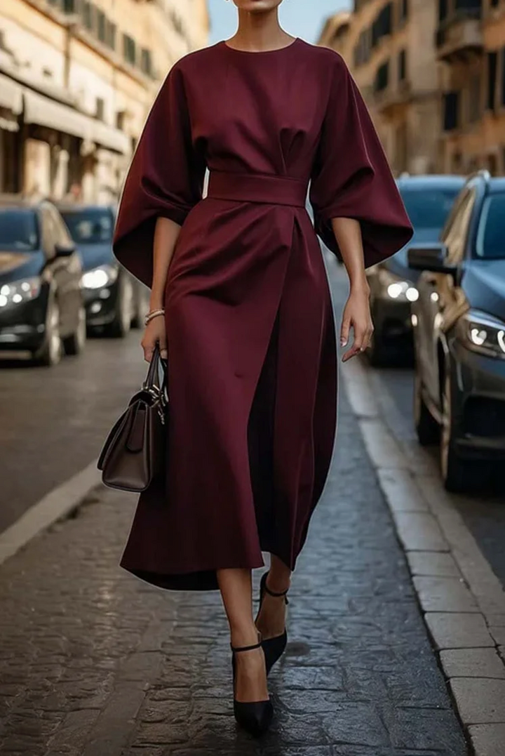 Keira | Dress with Flowing Sleeves