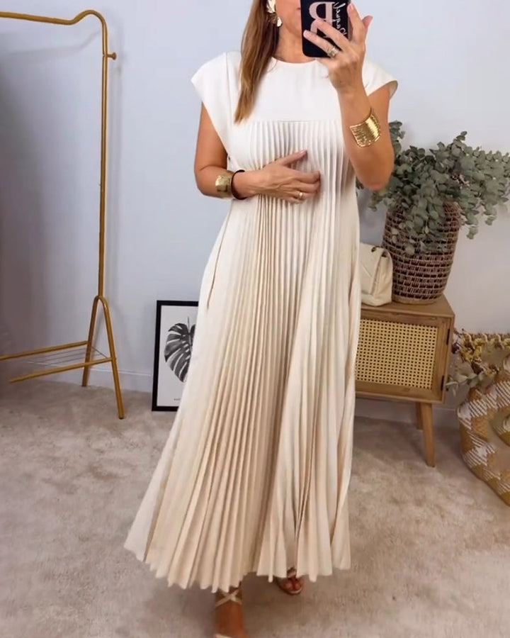 Gwendoline | Pleated Maxi Dress