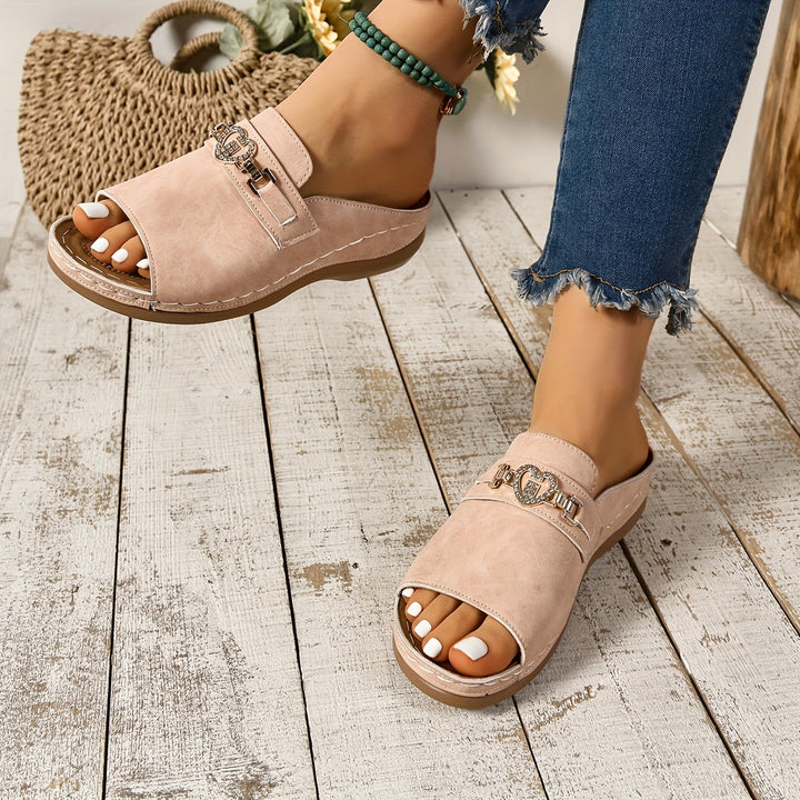Fiorina | Romantic Charm, Everyday Comfort
