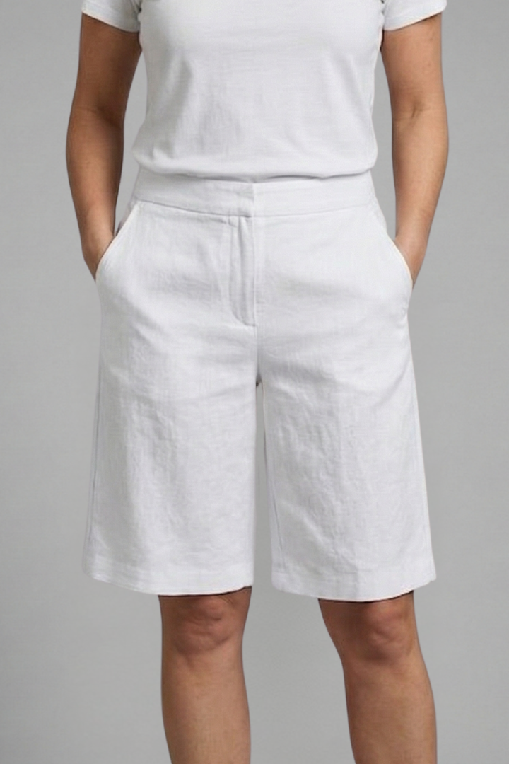 Seraphita | Women's Elastic Waist Knee Length Shorts