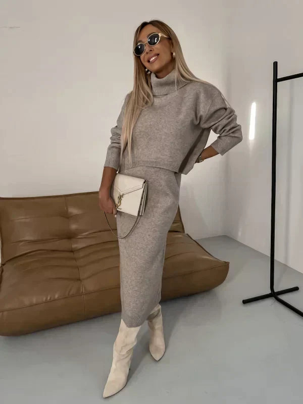 Willa | Women's Turtleneck Long Sleeve Maxi Dress
