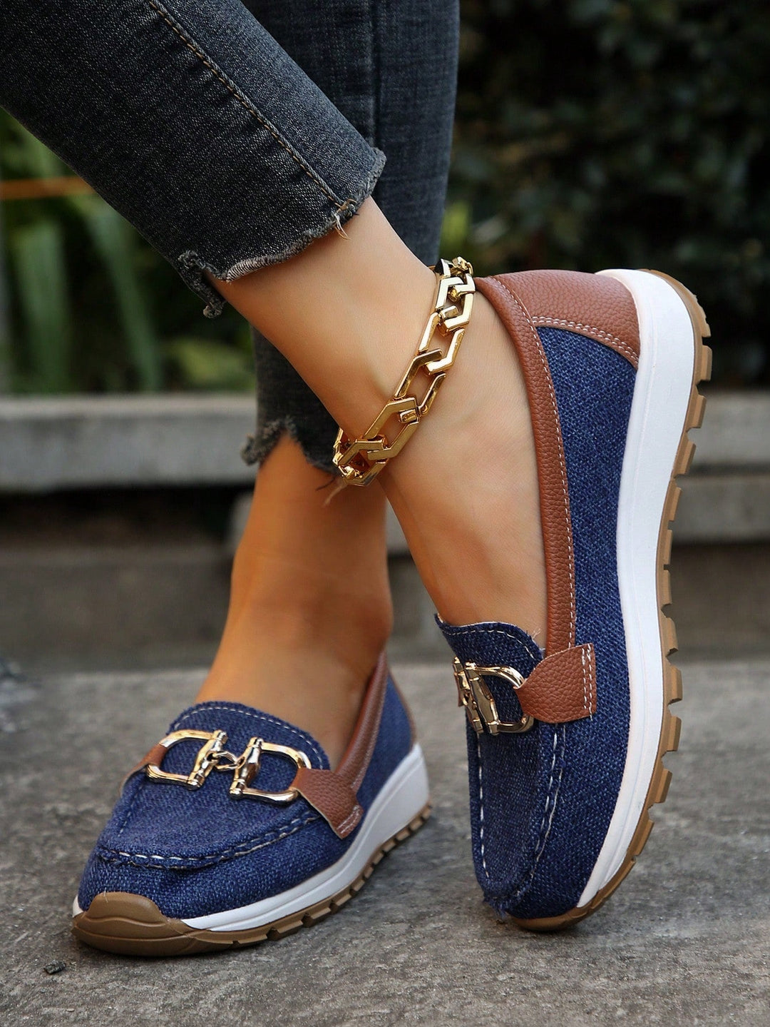 Xandra | Women's Buckle Detail Loafers